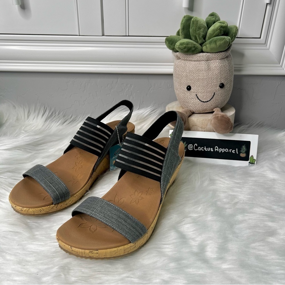 New Women’s Skechers Beverlee Smitten Kitten Wedge Sandal Size 10
